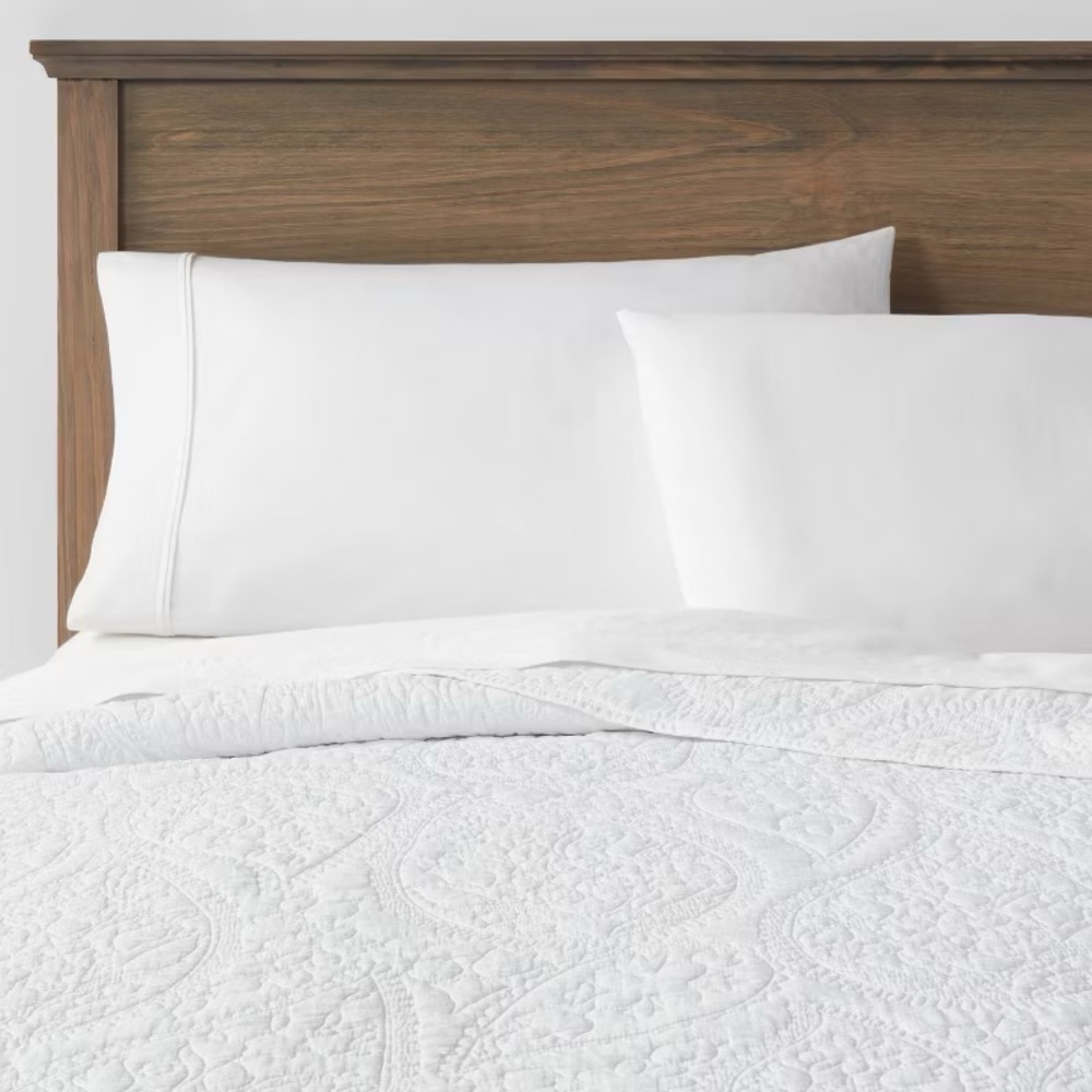 THRESHOLD Garment Washed Paisley Stitch Quilt White Full/Queen NWT